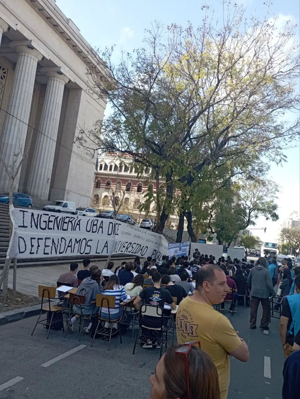 Clases públicas
